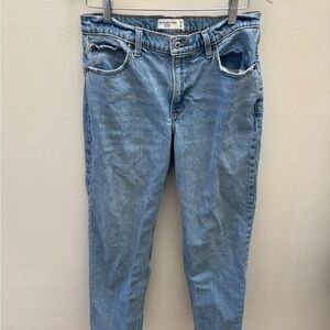 Abercrombie & Fitch low rise baggy jeans